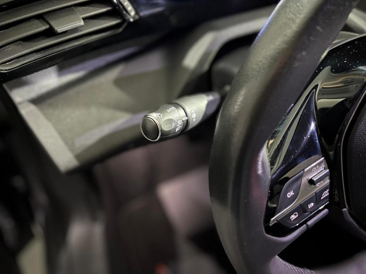 peugeot-308-2023-hibrido-a-gasolina-1598cc