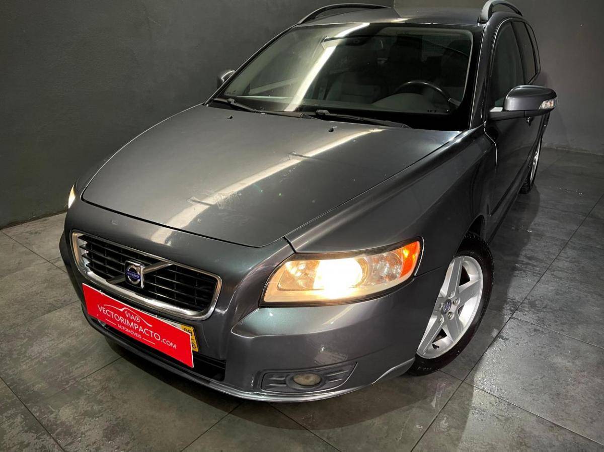 volvo-v50-2008-diesel-1596cc