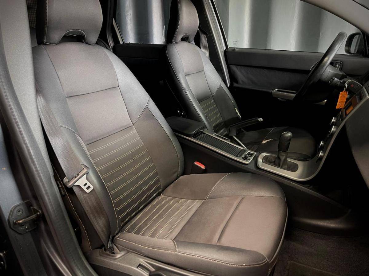 volvo-v50-2008-diesel-1596cc