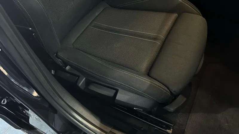 bmw-serie-1-2019-diesel-1496cc