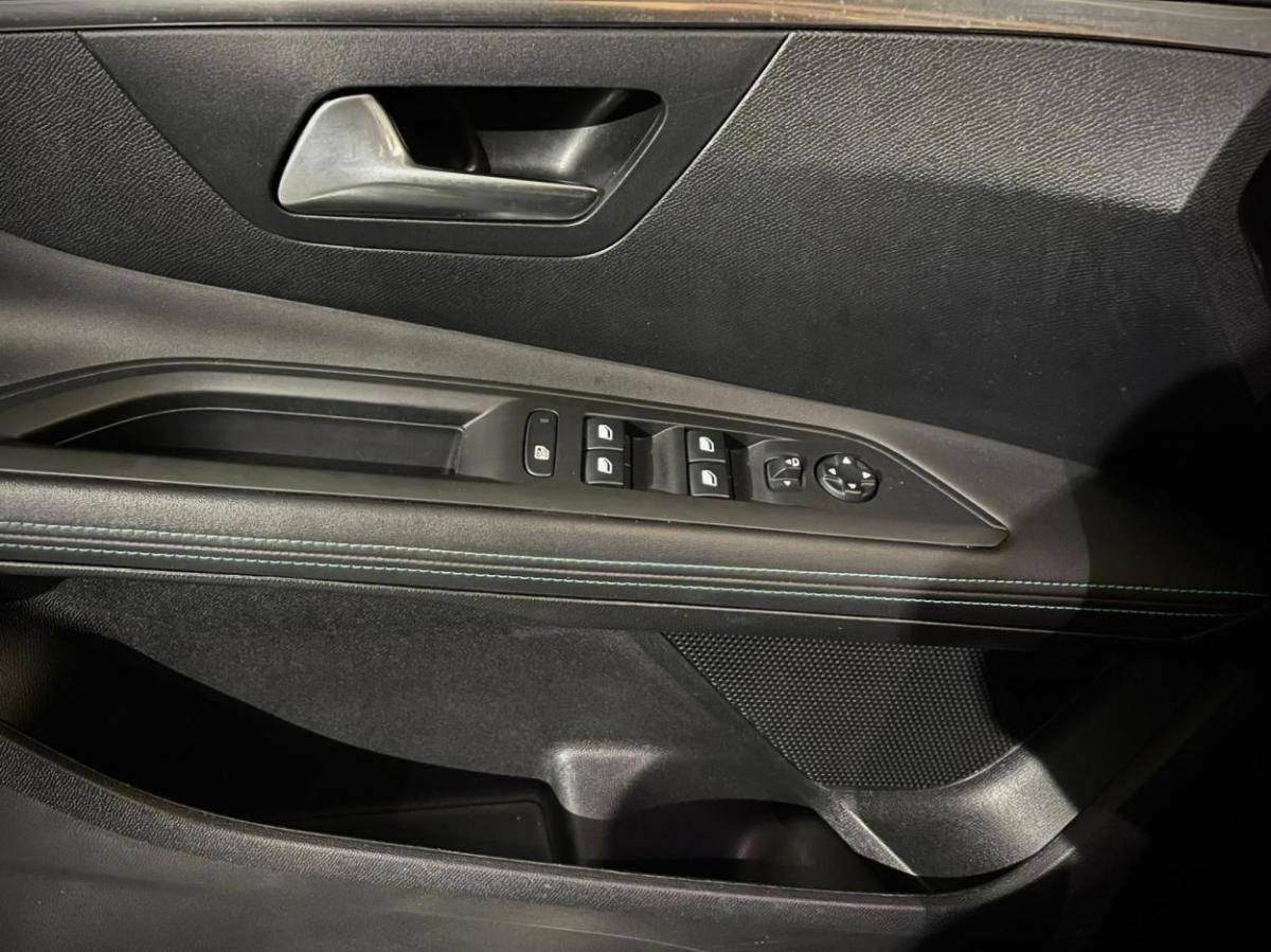 peugeot-3008-2021-hibrido-a-gasolina-1598cc