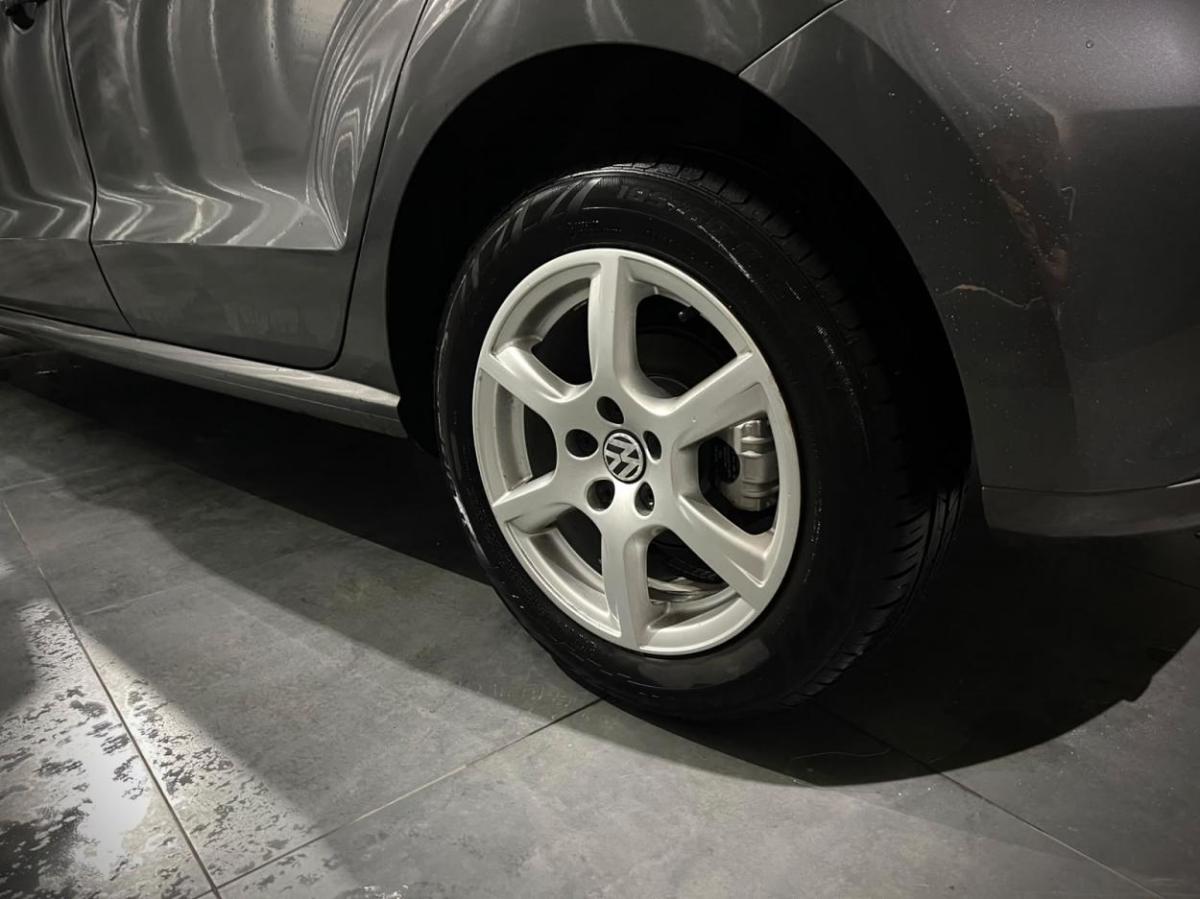volkswagen-polo-2010-diesel-1598cc