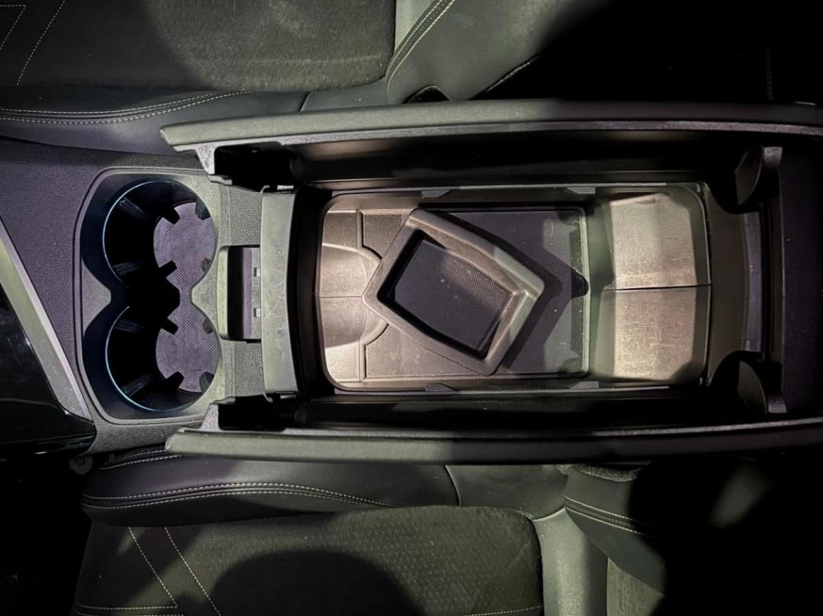 peugeot-5008-2021-diesel-1499cc