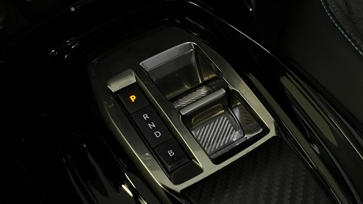 peugeot-2008-2022-eletrico-500cc