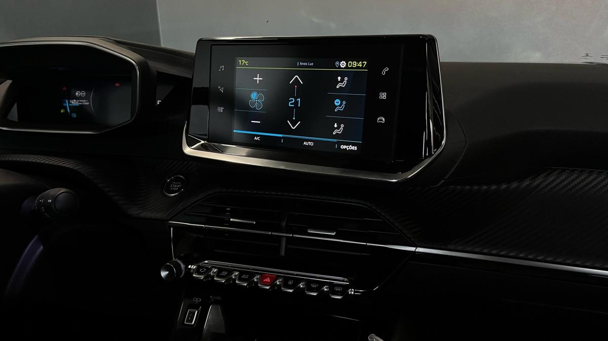 peugeot-2008-2022-eletrico-500cc