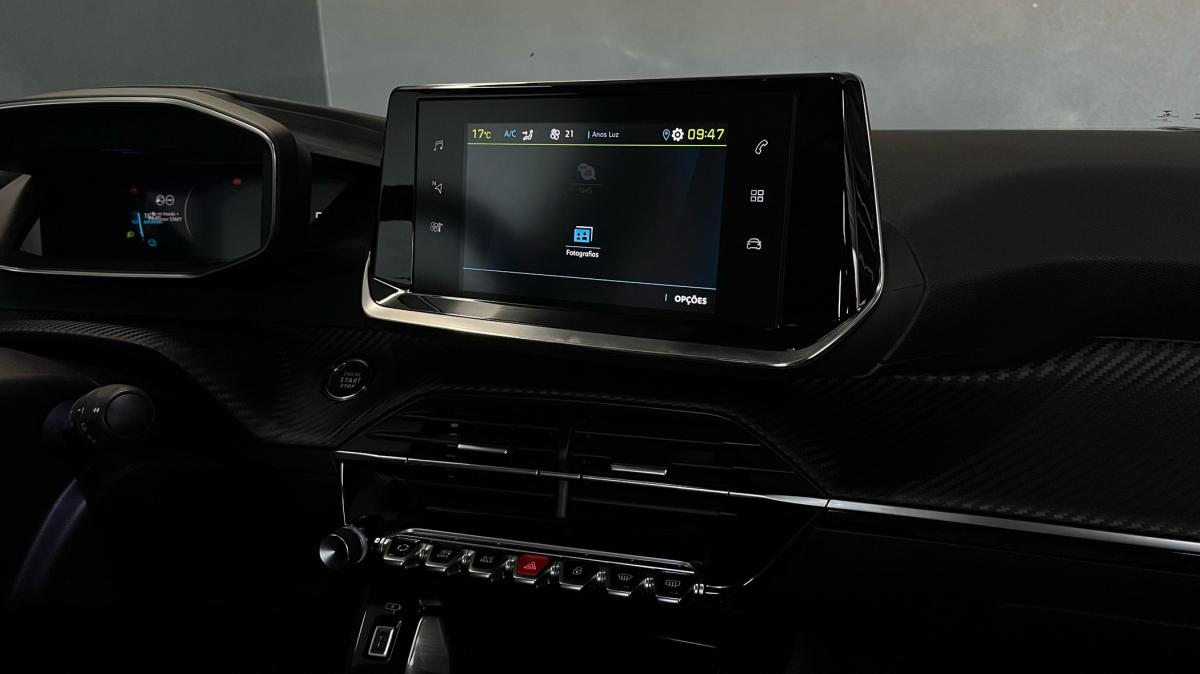 peugeot-2008-2022-eletrico-500cc