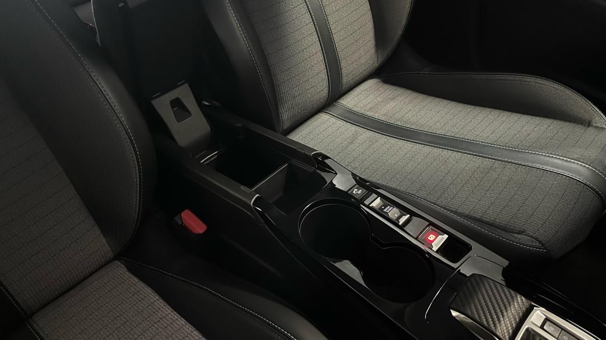 peugeot-2008-2022-eletrico-500cc