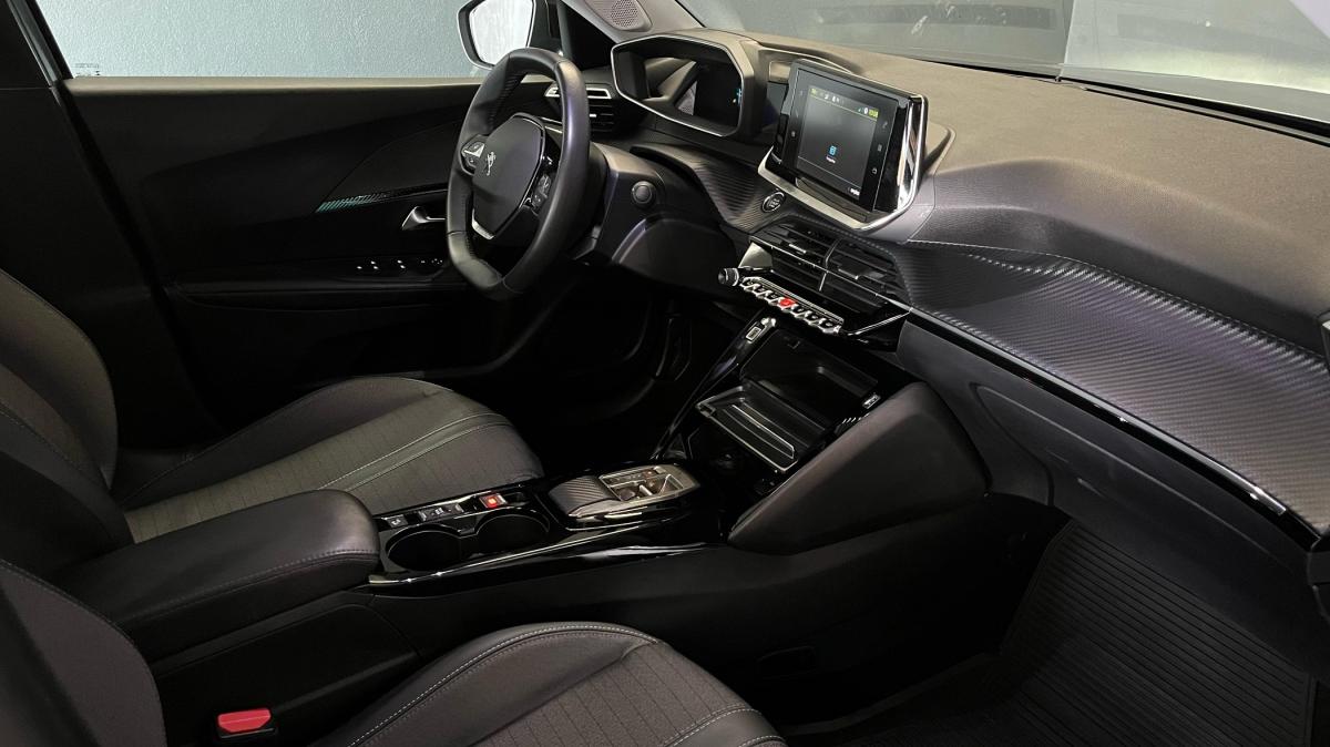 peugeot-2008-2022-eletrico-500cc