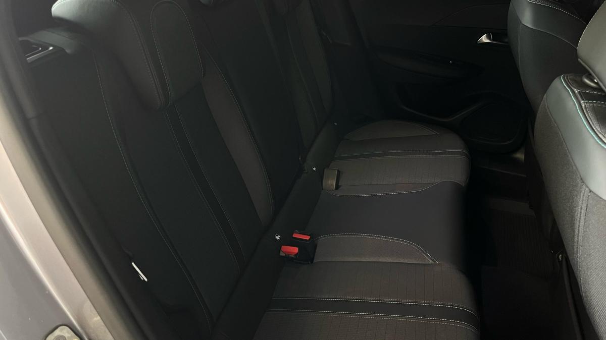 peugeot-2008-2022-eletrico-500cc