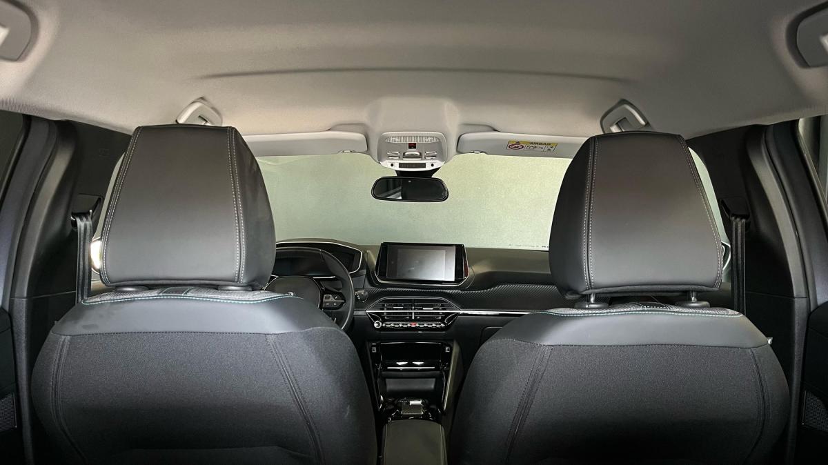 peugeot-2008-2022-eletrico-500cc