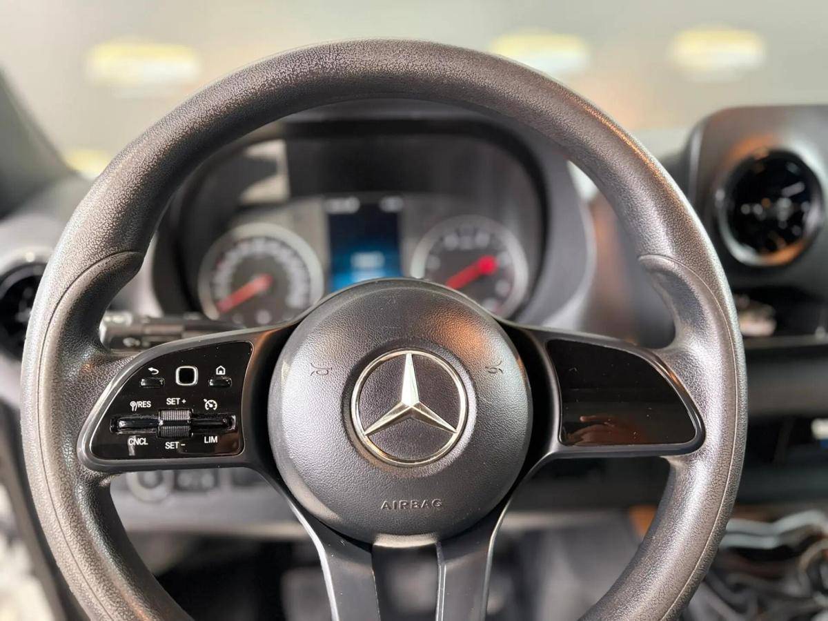 mercedes-benz-sprinter-2020-diesel-2143cc