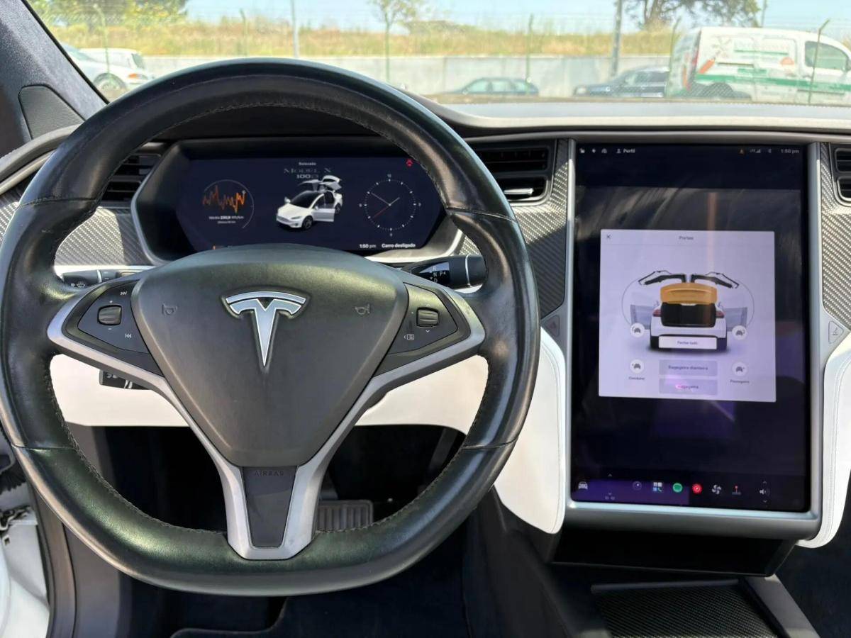 tesla-model-x-2018-eletrico-0cc
