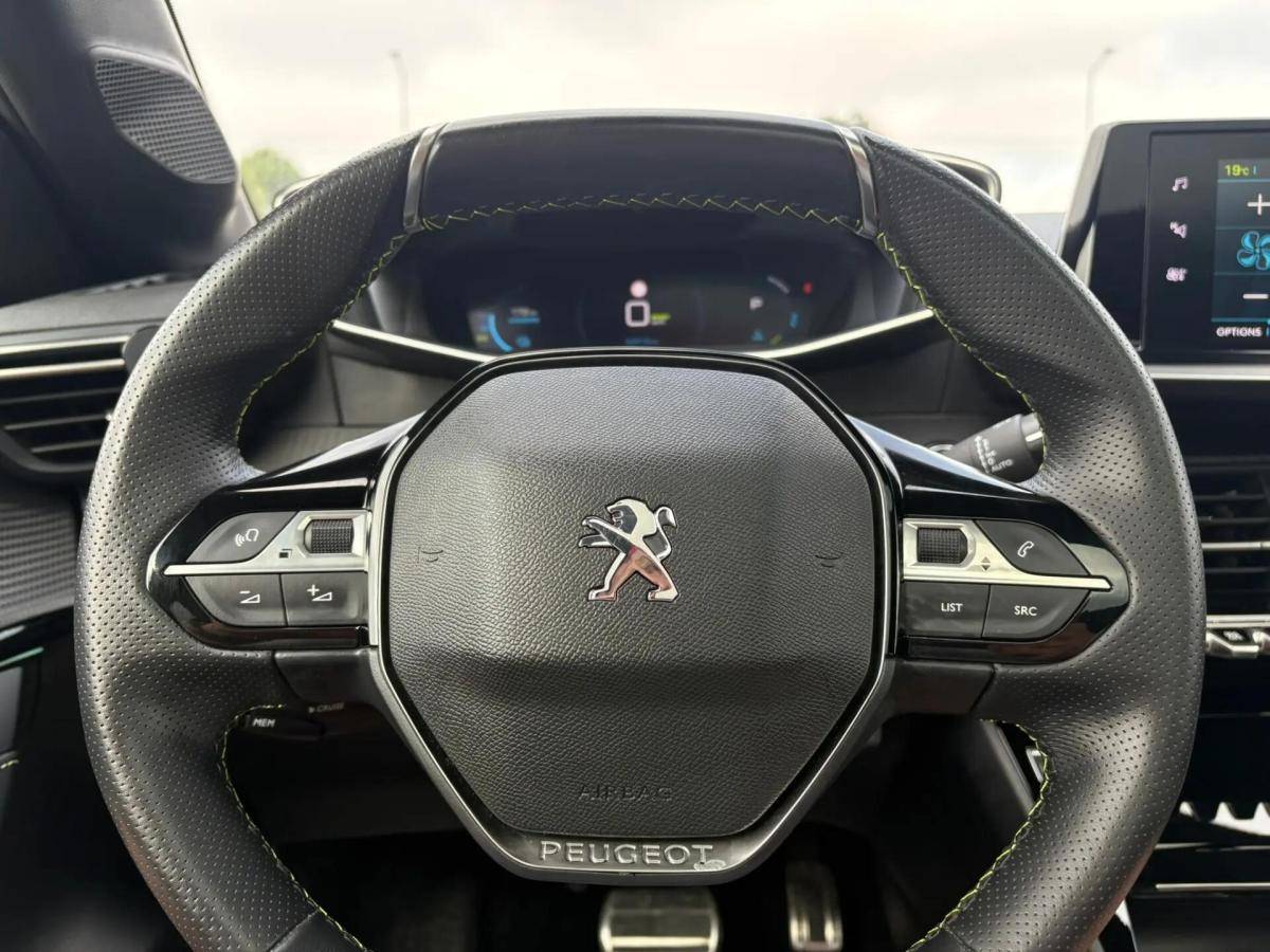 peugeot-e-208-2023-eletrico-0cc