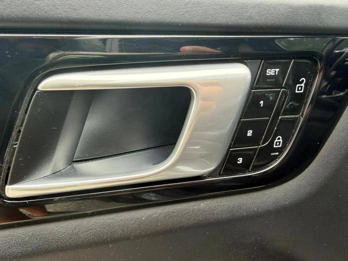 porsche-cayenne-2019-hibrido-a-gasolina-2995cc