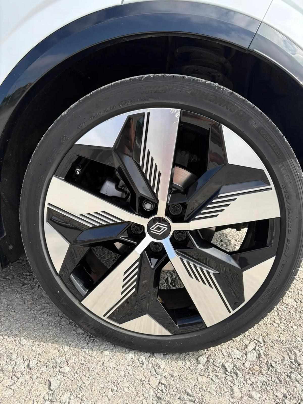 renault-megane-e-tech-2022-eletrico-0cc