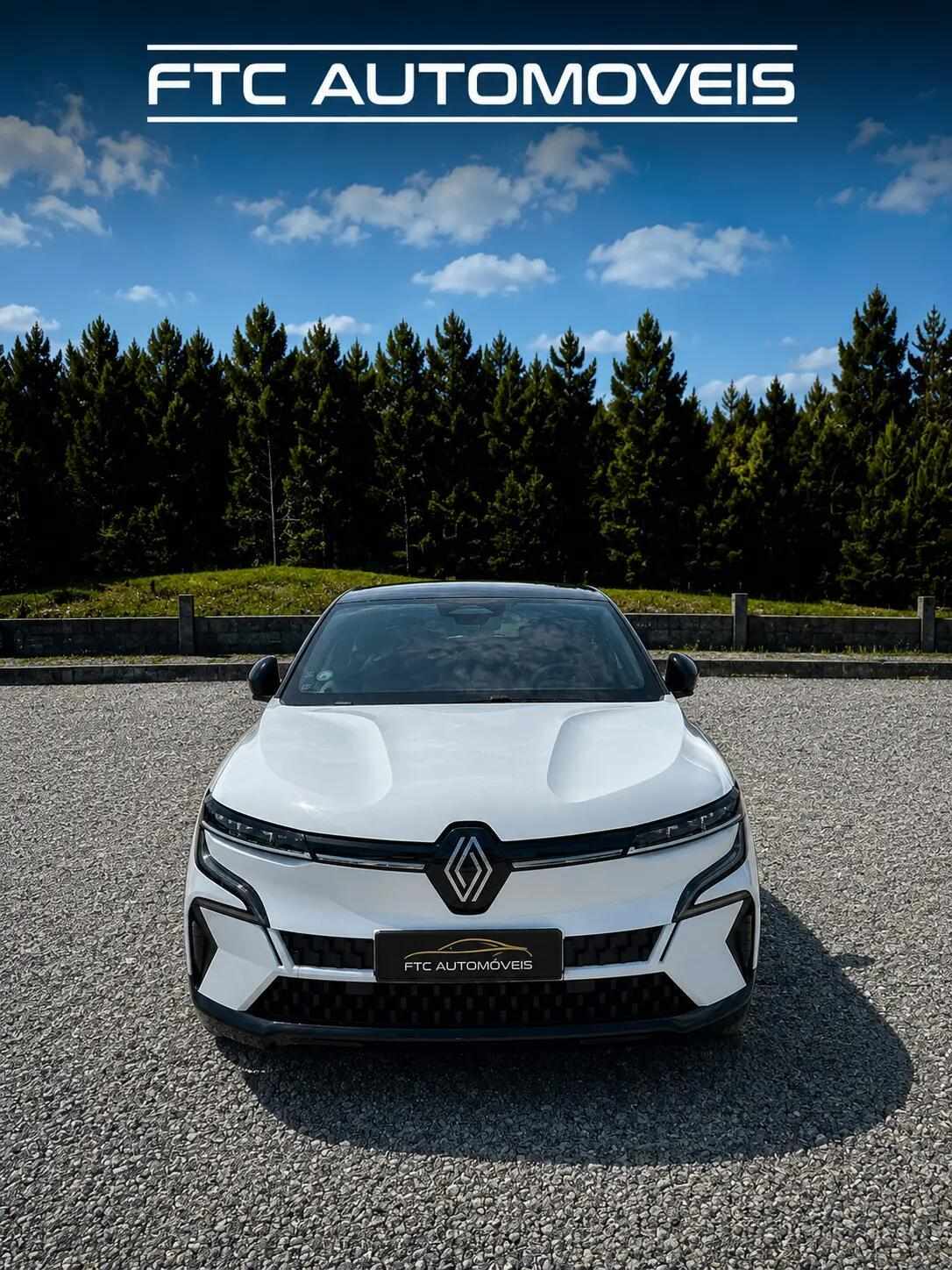 renault-megane-e-tech-2022-eletrico-0cc