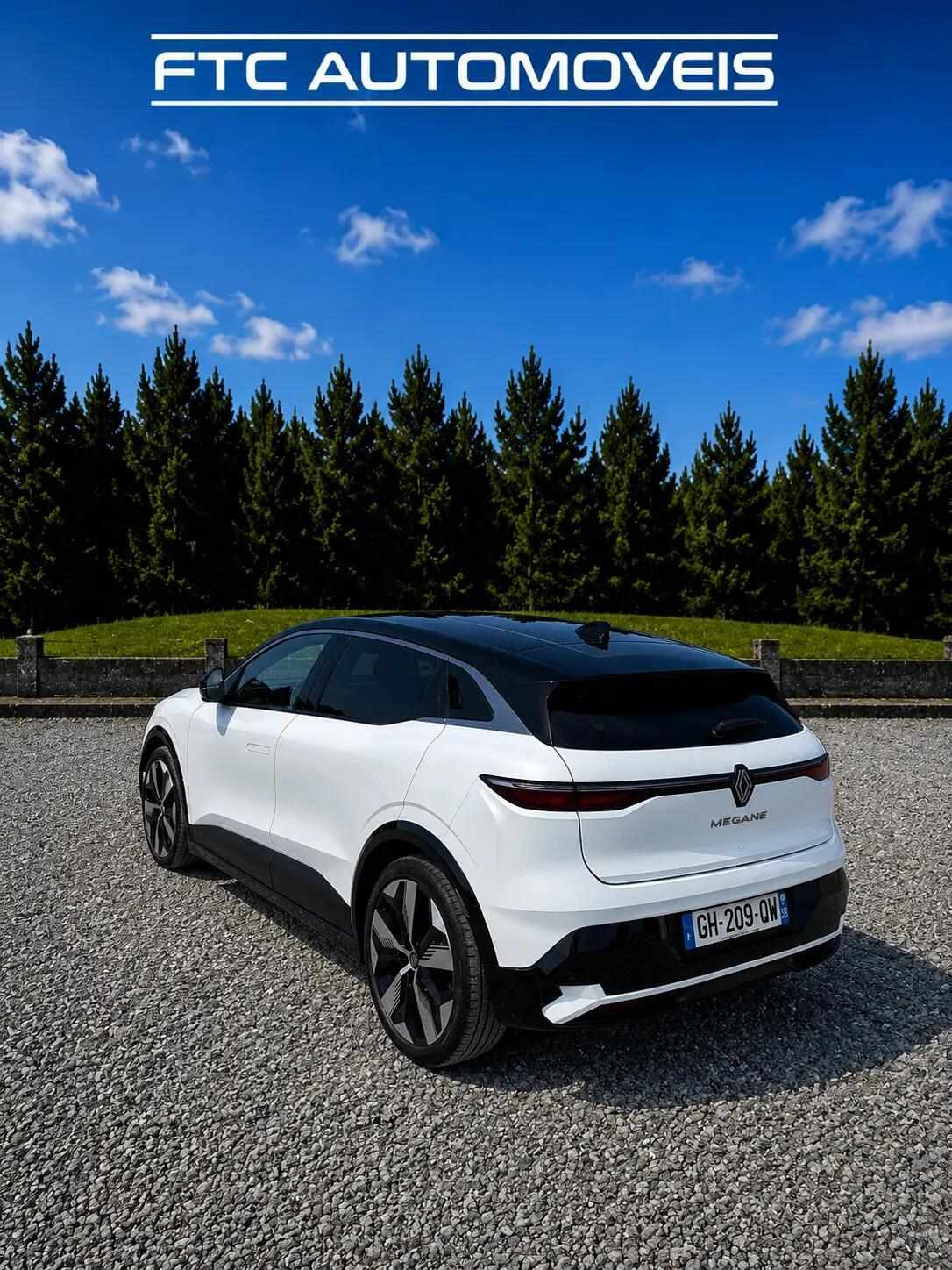 renault-megane-e-tech-2022-eletrico-0cc