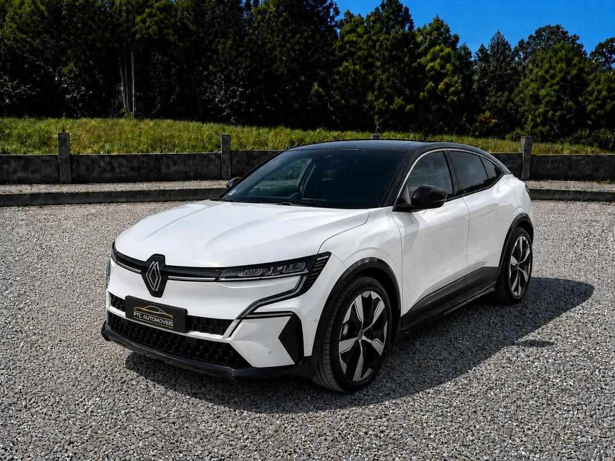 renault-megane-e-tech-2022-eletrico-0cc