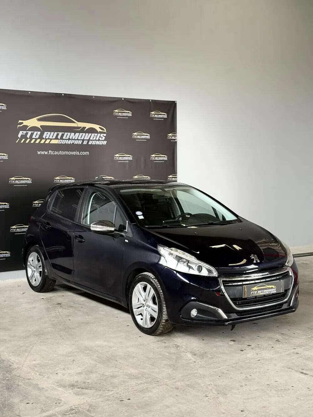 peugeot-208-2016-gasolina-1199cc