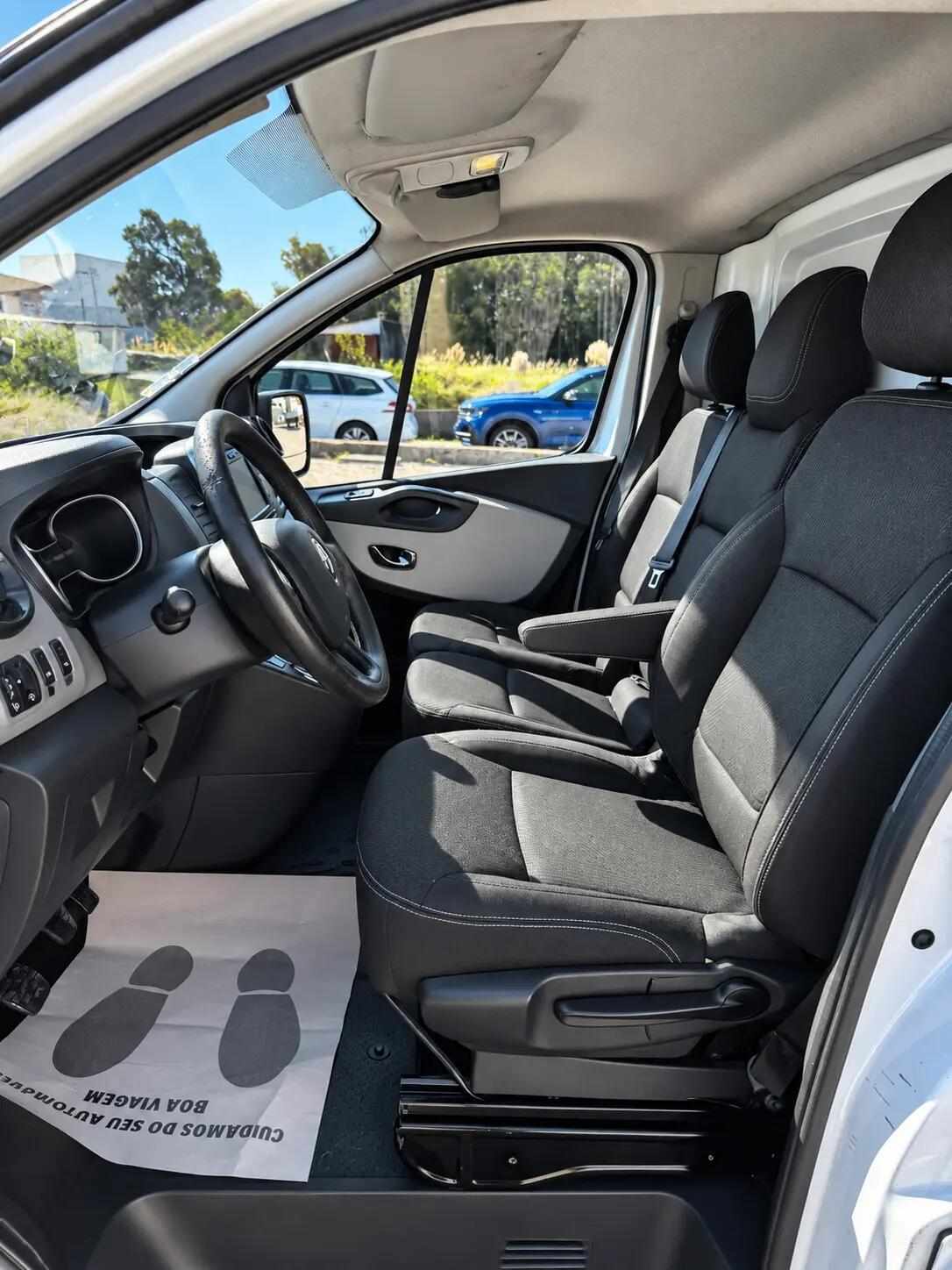 renault-trafic-2017-diesel-1598cc