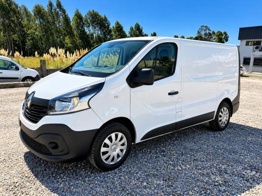 renault-trafic-2018-diesel-1598cc