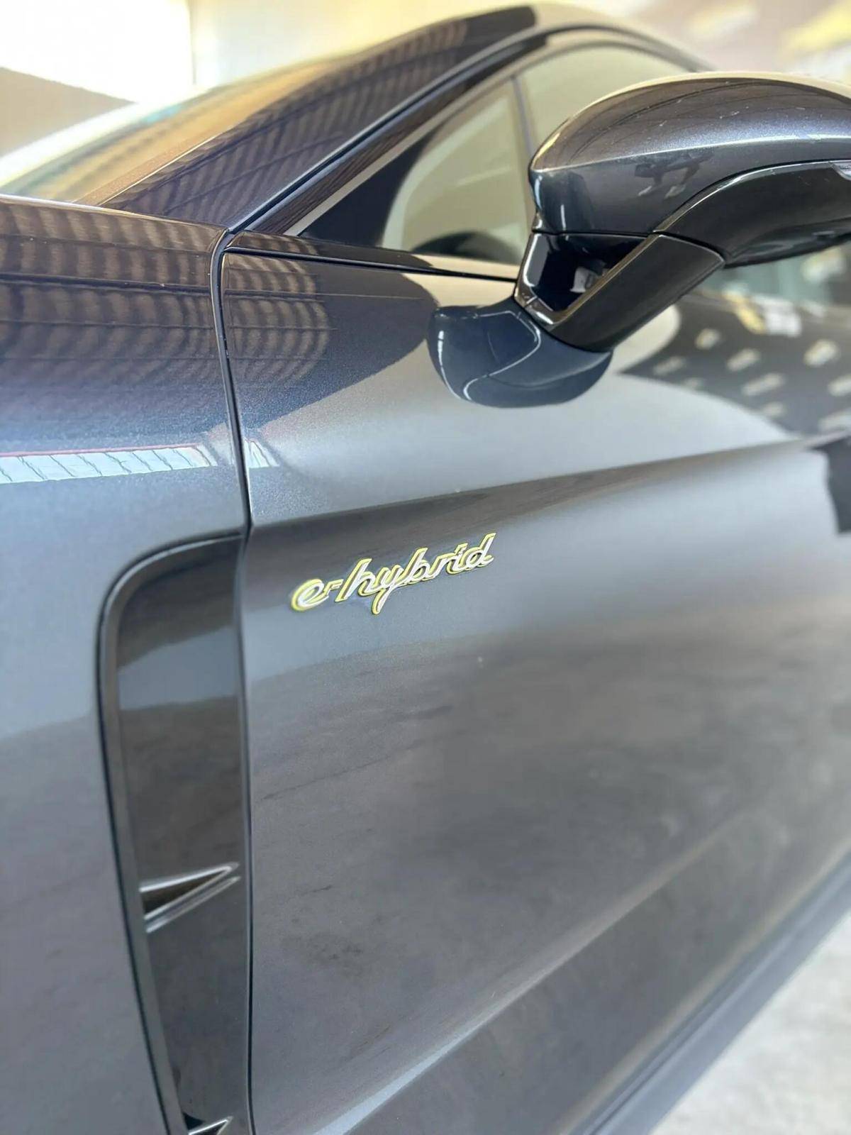 porsche-panamera-2017-hibrido-a-gasolina-2894cc