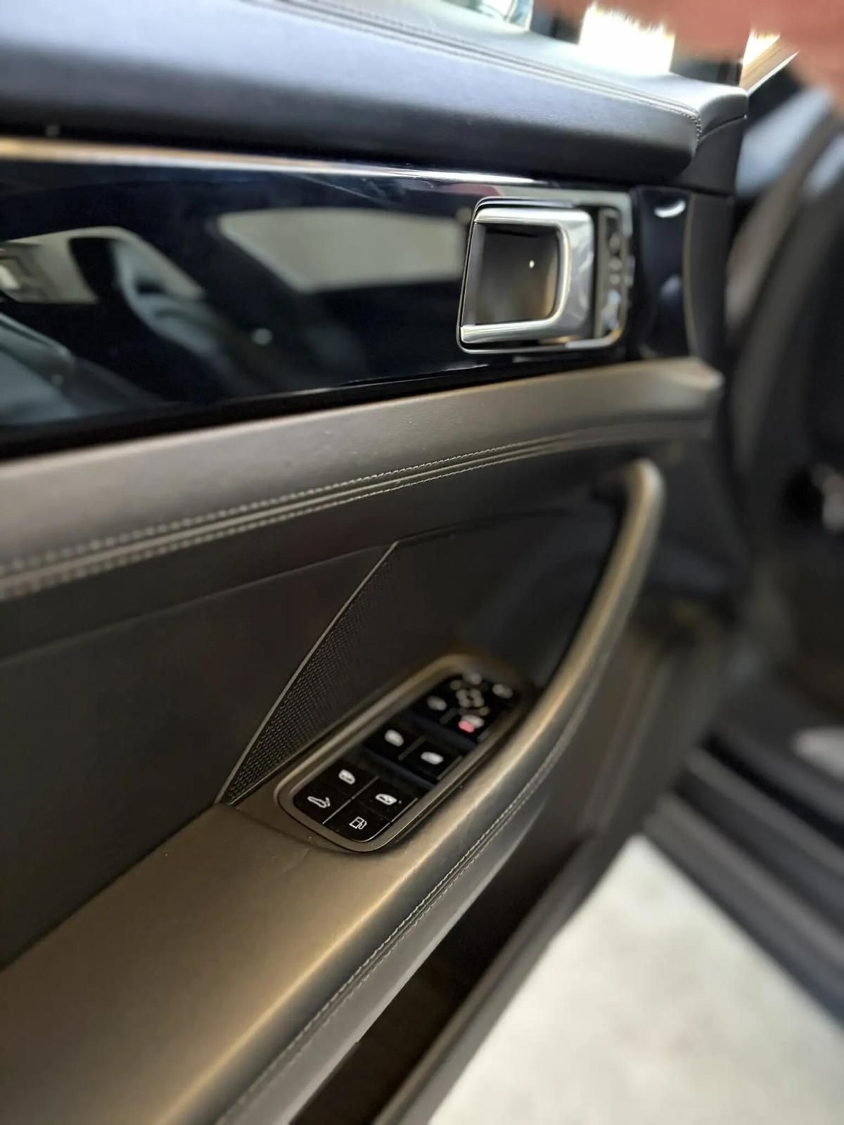 porsche-panamera-2017-hibrido-a-gasolina-2894cc