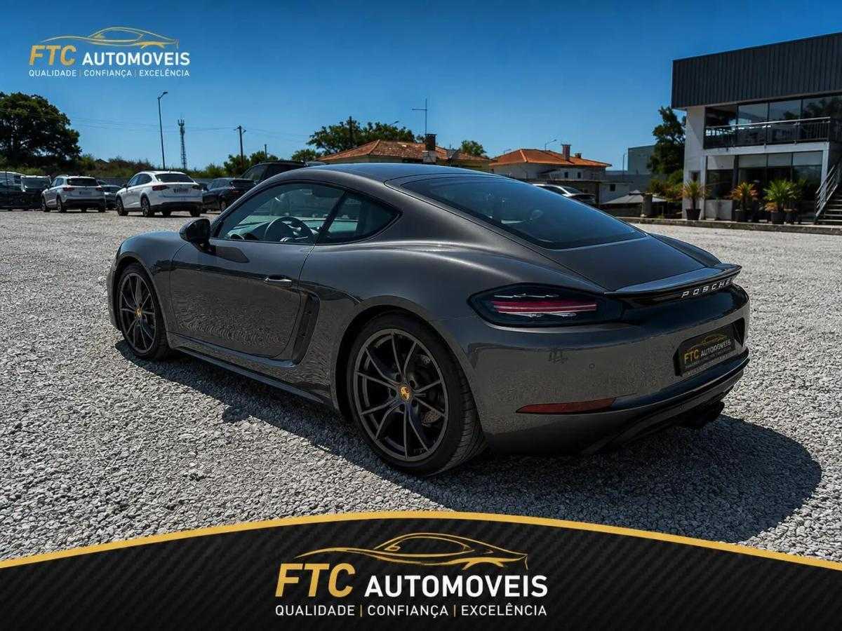 porsche-cayman-2018-gasolina-1988cc