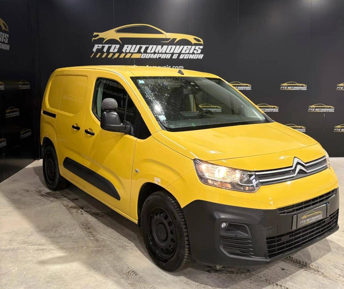 citroen-berlingo-2021-gasolina-1199cc