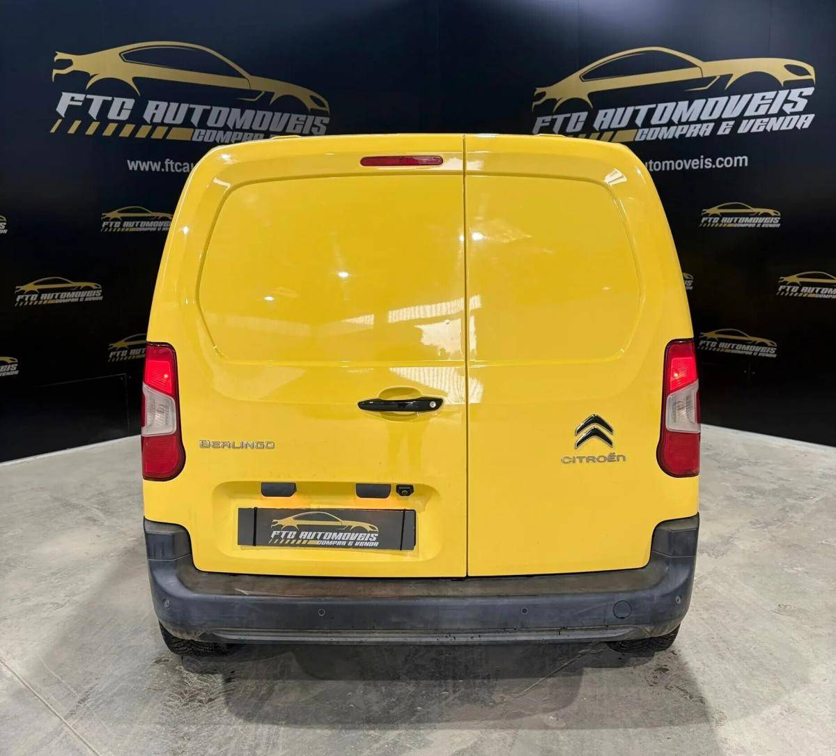 citroen-berlingo-2021-gasolina-1199cc