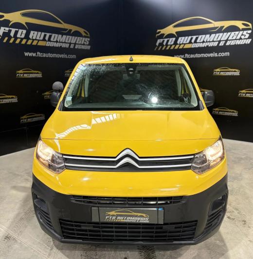 citroen-berlingo-2021-gasolina-1199cc