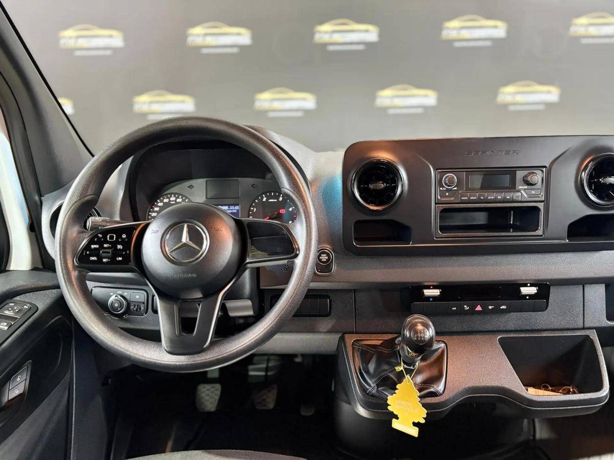 mercedes-benz-sprinter-2019-diesel-2143cc