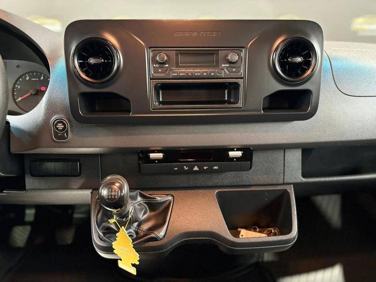 mercedes-benz-sprinter-2019-diesel-2143cc