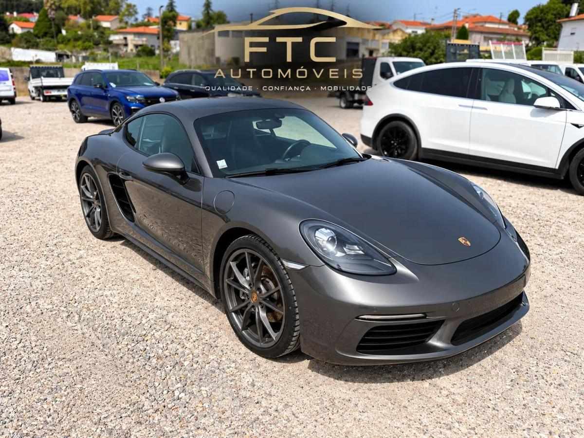 porsche-cayman-2019-gasolina-1988cc