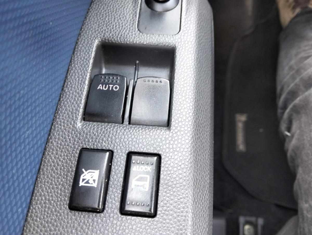 opel-agila-1-0-ecoflex-2009-gasolina-996cc