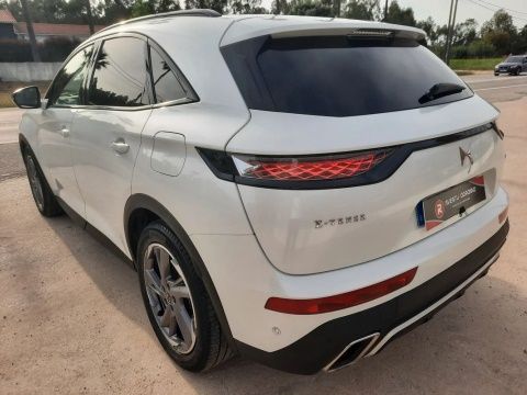 ds-ds-7-crossback-2022-hibrido-a-gasolina-1598cc