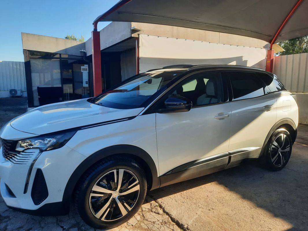 peugeot-3008-2021-hibrido-a-gasolina-1598cc