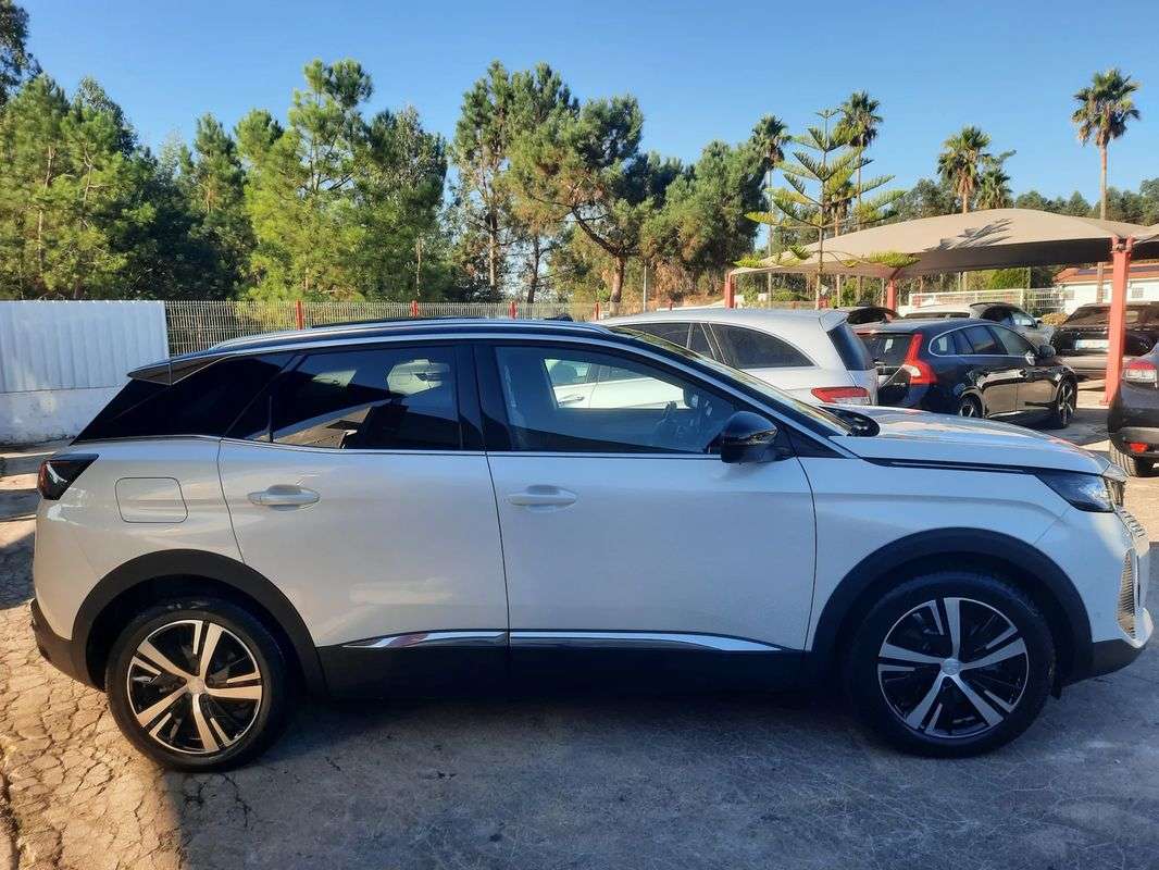 peugeot-3008-2021-hibrido-a-gasolina-1598cc