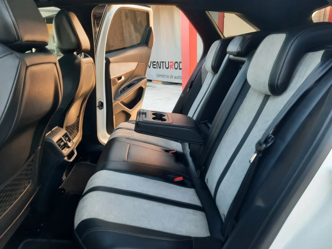 peugeot-3008-2021-hibrido-a-gasolina-1598cc