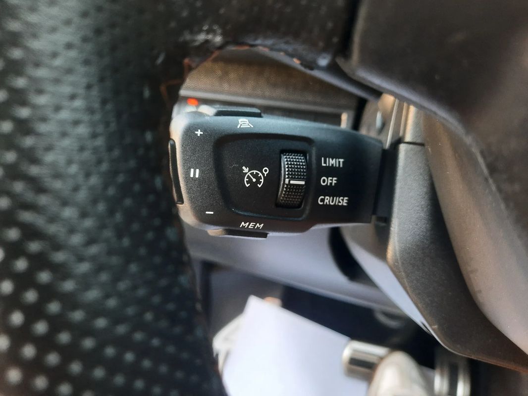 peugeot-3008-2021-hibrido-a-gasolina-1598cc