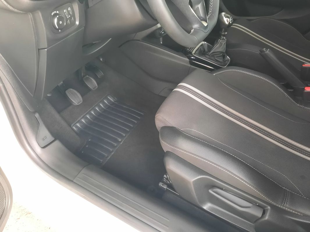 opel-corsa-2025-gasolina-1199cc