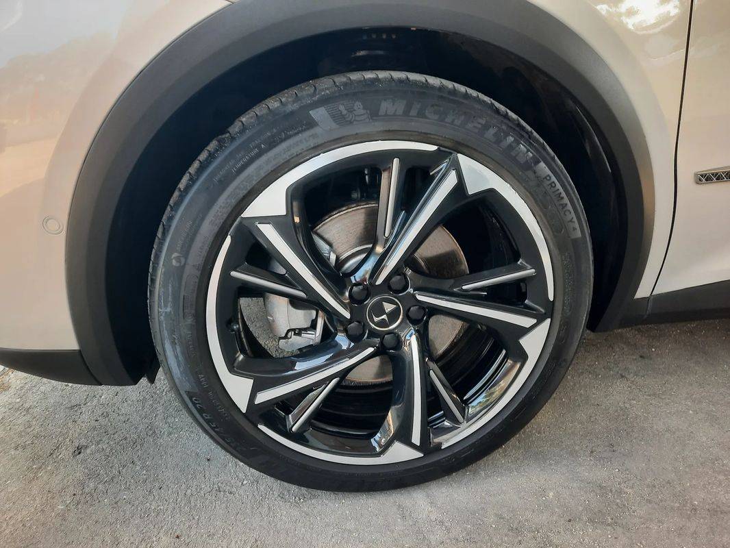 ds-ds-7-crossback-2022-hibrido-a-gasolina-1598cc