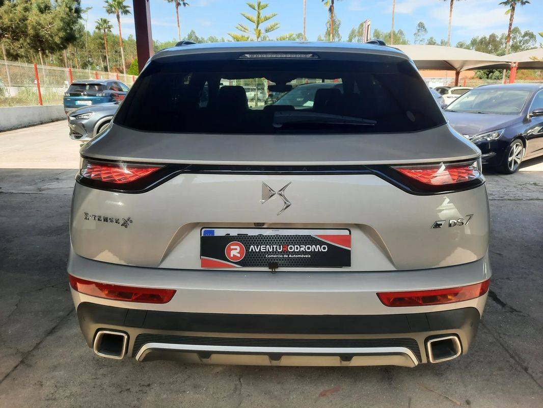 ds-ds-7-crossback-2022-hibrido-a-gasolina-1598cc