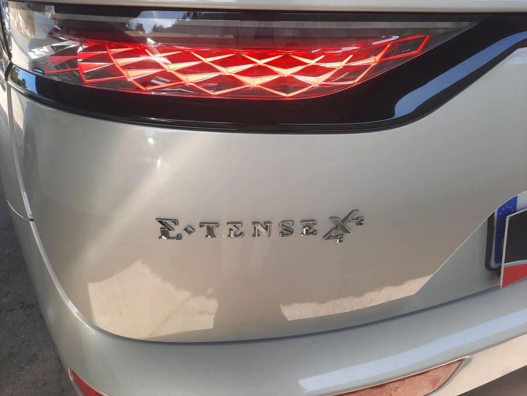 ds-ds-7-crossback-2022-hibrido-a-gasolina-1598cc