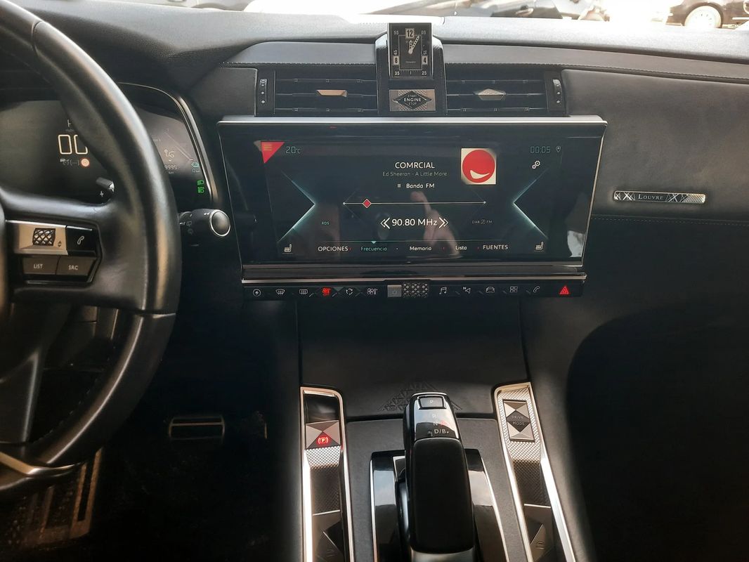 ds-ds-7-crossback-2022-hibrido-a-gasolina-1598cc
