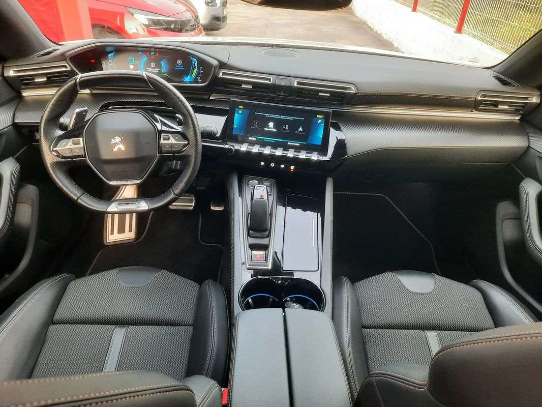peugeot-508-sw-2021-hibrido-a-gasolina-1598cc