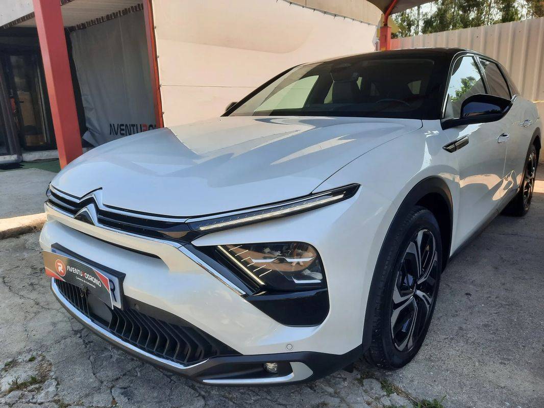 citroen-c5-2023-hibrido-a-gasolina-1598cc