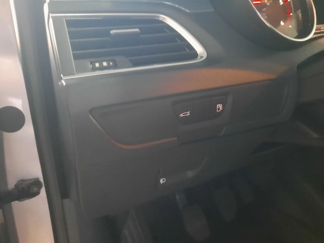 peugeot-508-sw-2017-diesel-1560cc