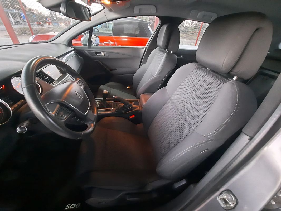 peugeot-508-sw-2017-diesel-1560cc