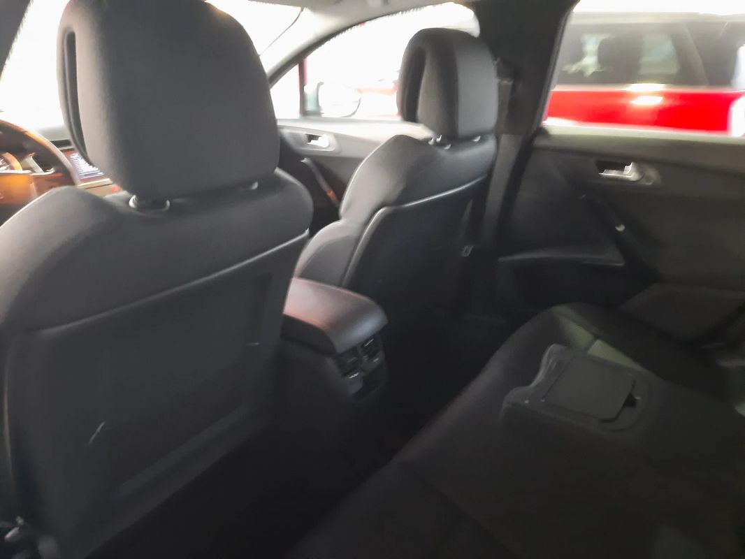 peugeot-508-sw-2017-diesel-1560cc